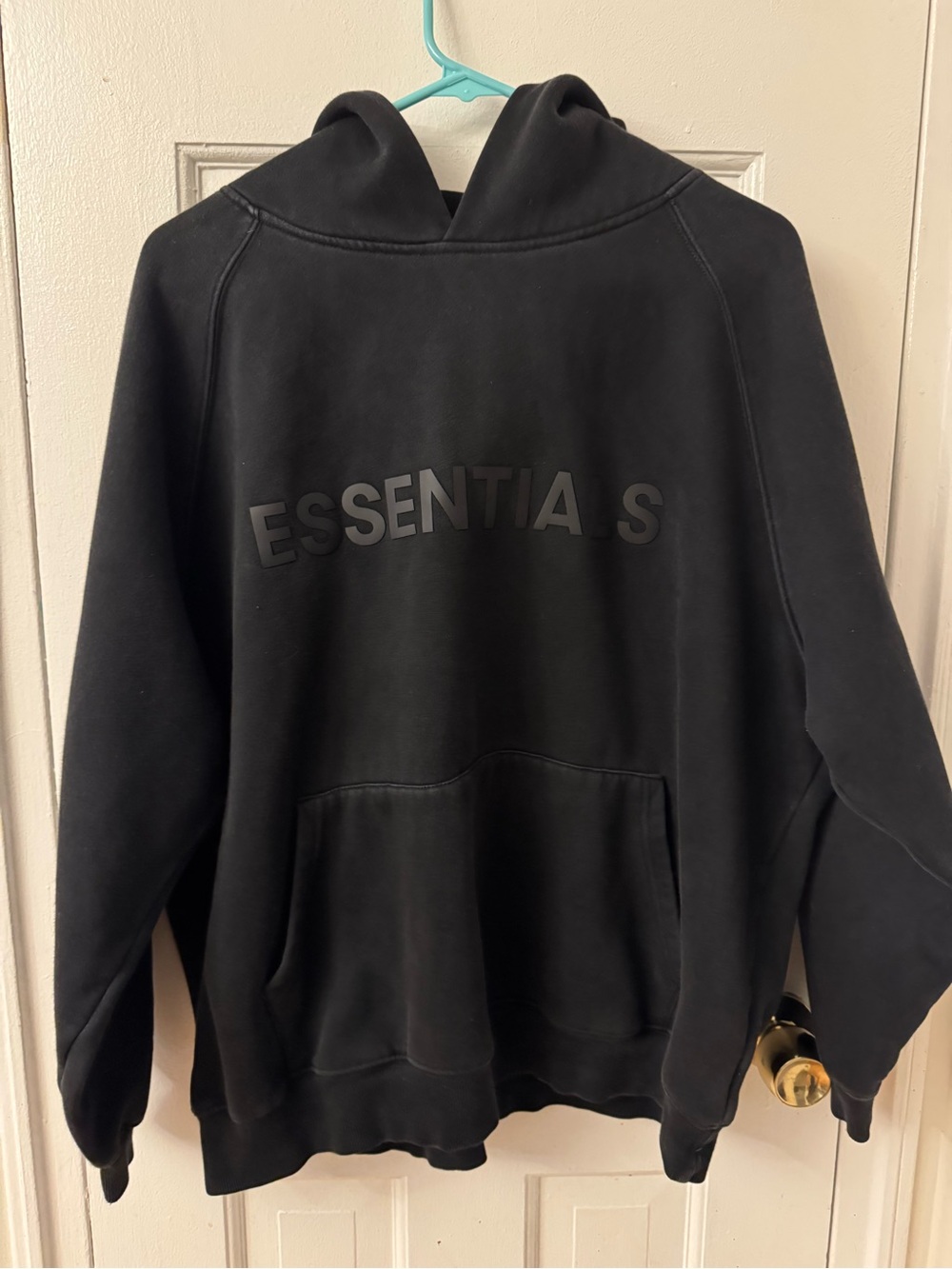 Essentials Fear of God Men's Black Fleece Pullover Hoodie / Pockets / M